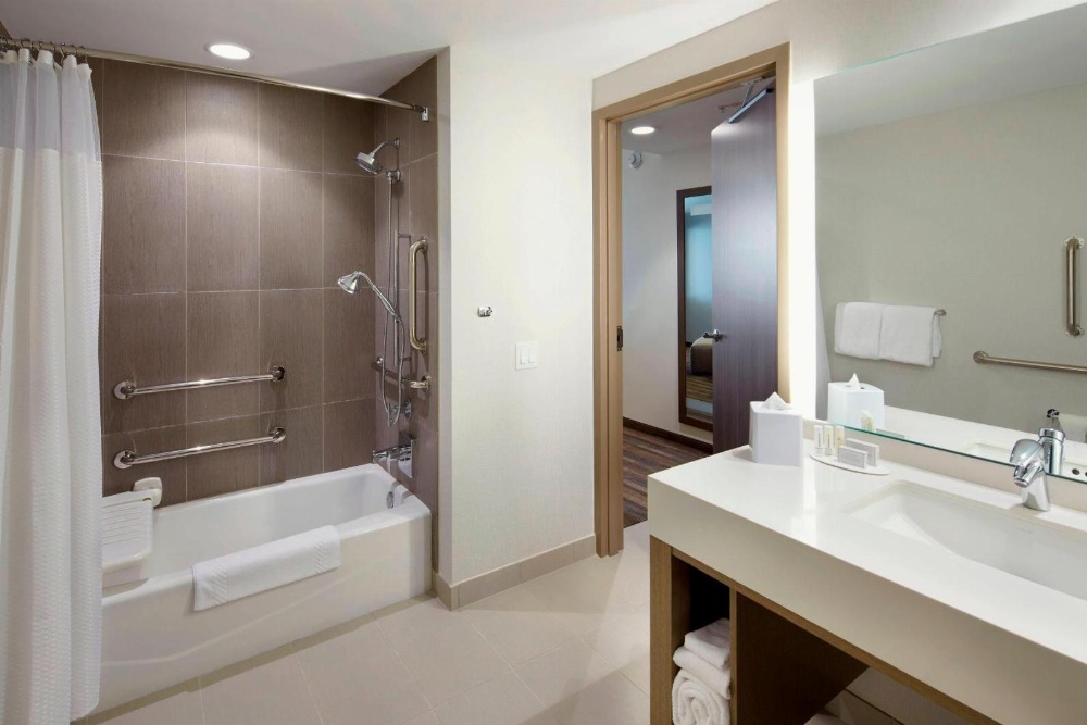 Courtyard by Marriott Knoxville West/Bearden